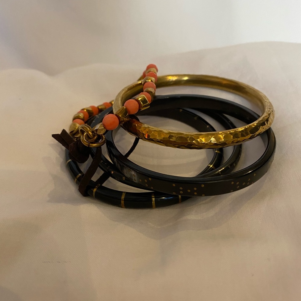 Ashley Pittman sry of five bangles